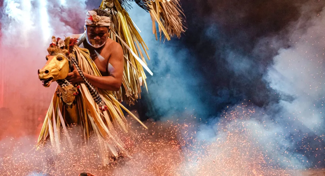 tari sanghyang jaran